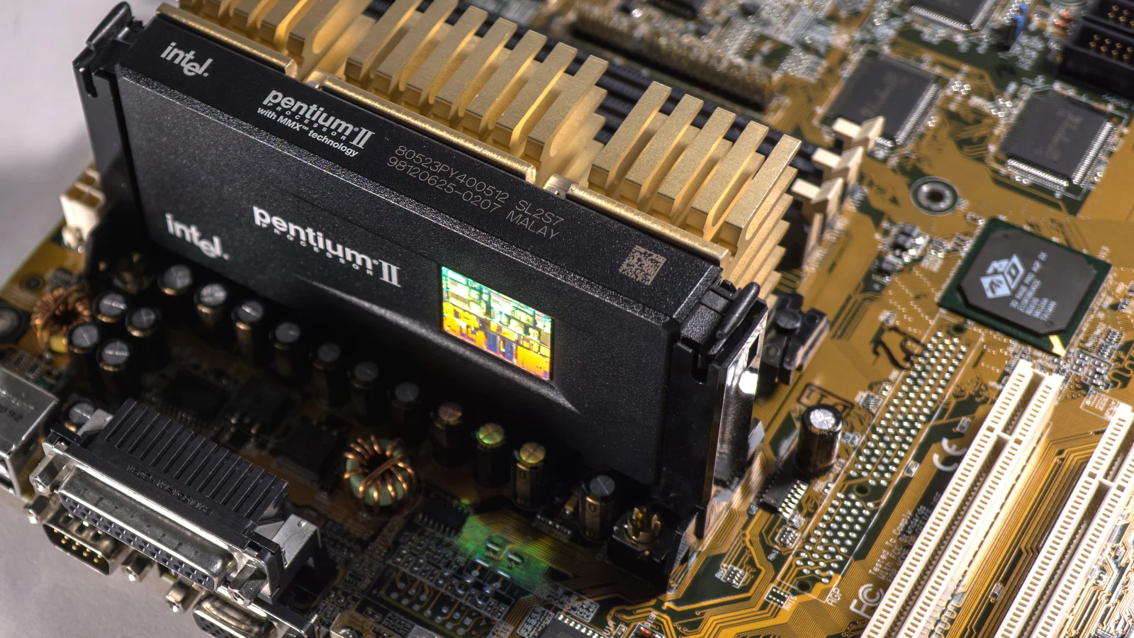 Gigabyte Revived a 2018 Chipset to Sell You 2014 RAM